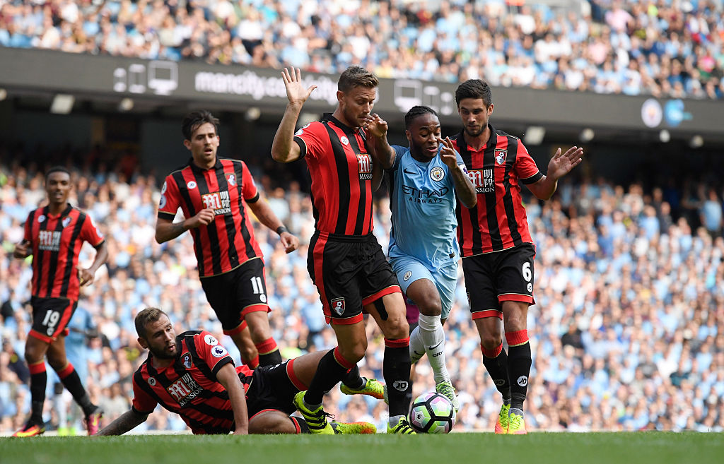 杜锋官方认证！19岁新星获期许 他能成广东下一个传奇？（杜锋亲口认可！19岁新星获厚望，他会是广东的下一位传奇吗？）