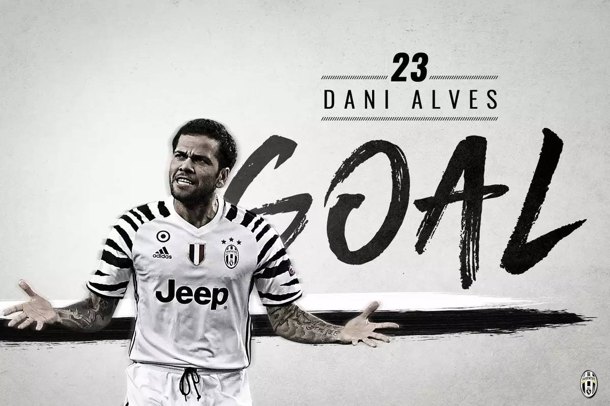 今天，法比奥特地找到训练基地负责洗衣的工作人员邵...（法比奥今日前往训练基地，专程探访负责洗衣的邵师傅）