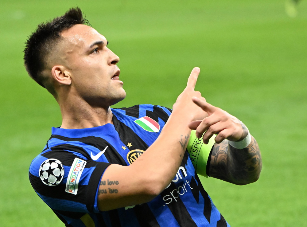 名宿：萨拉赫这种做法在给利物浦制造麻烦，他让自己成为焦点（名宿：萨拉赫此举给利物浦添乱，把自己推上风口浪尖）