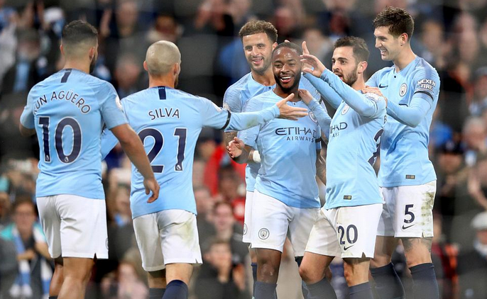 CTA官员称维尼修斯撞佩尼亚是偶然，埃尔切主帅回击（CTA官员称维尼修斯撞倒佩尼亚属意外，埃尔切主帅强硬反驳）