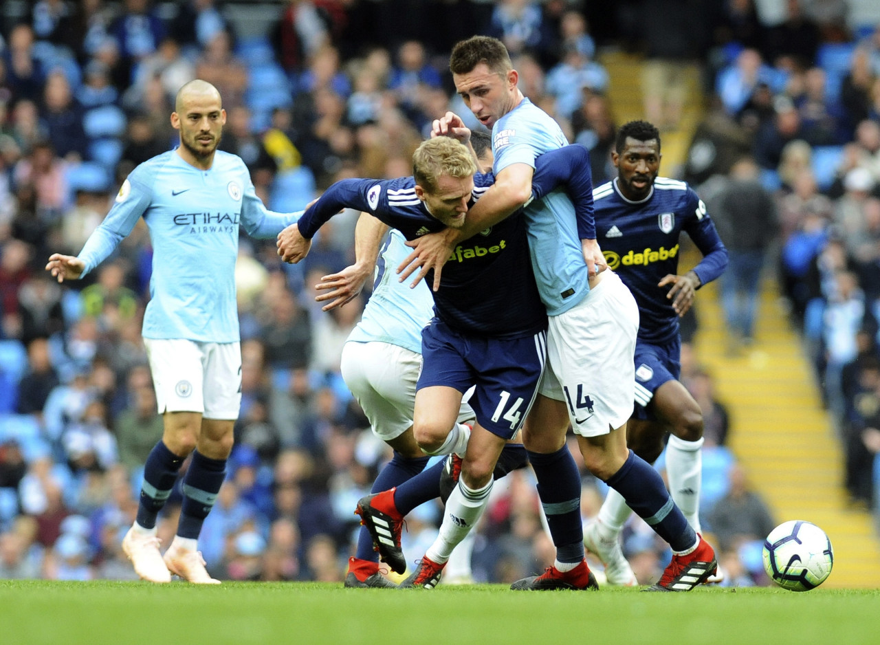 补强锋线，TA：维拉正在探讨引进格雷米奥前锋阿利松的交易（维拉为补强锋线，正与格雷米奥商谈阿利松转会）