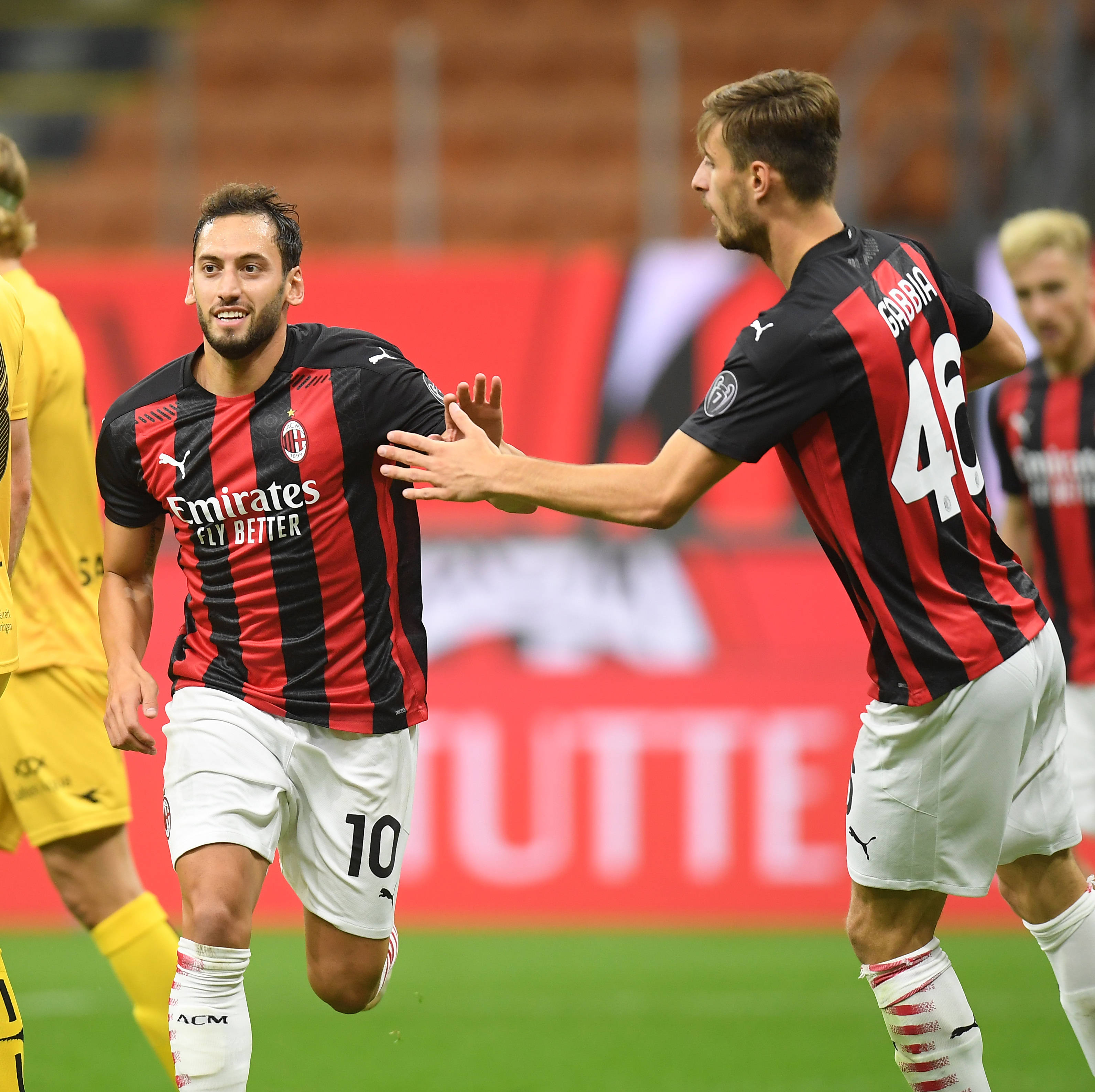 卡莱尔：保罗是锁定首轮提名名人堂的球员，被裁很快会被遗忘（卡莱尔：保罗铁定首轮入选名人堂，被裁风波很快会被遗忘）